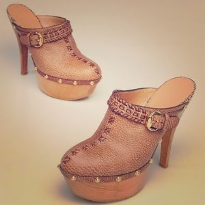 GUCCI stiletto clogs